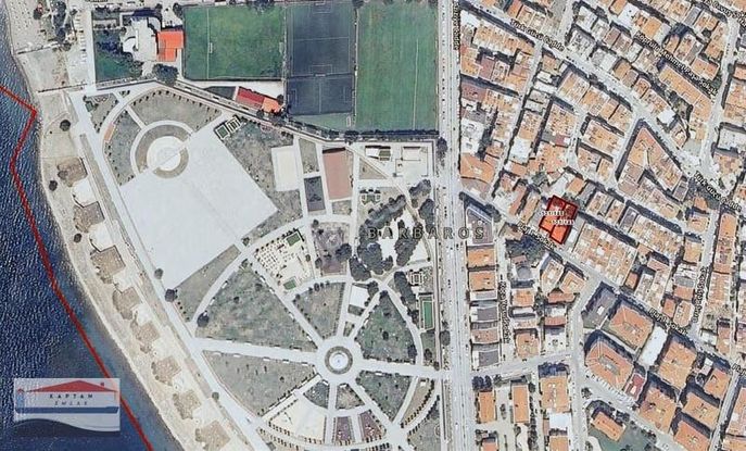 Barbaros'ta, Tabyalar Yakınında, Ara Katta Satılık 3+1 Daire