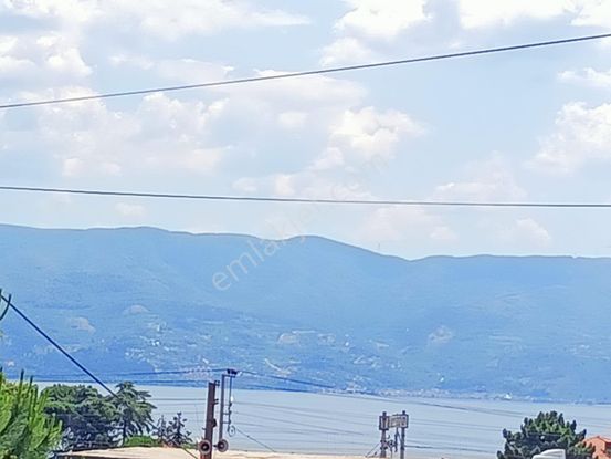 Körfez Kirazlıyalı Mah.de Deniz Manzaralı 341 M2 Köşe Başı Satılık Konut Arsası