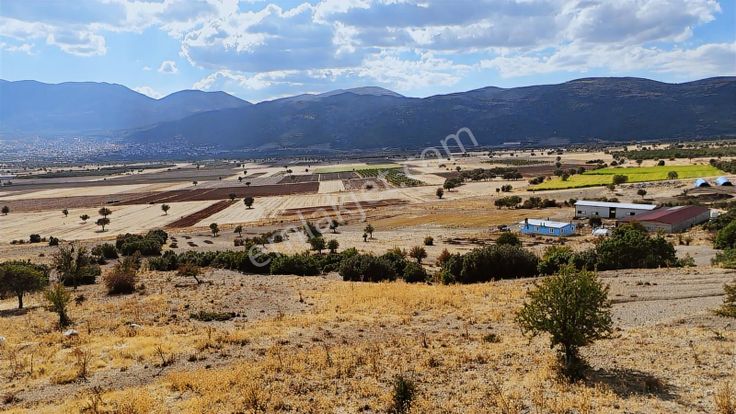 Serinhisar Cumhuriyet'te Fırsat !! Köşe Arsa - Altyapı Başladı