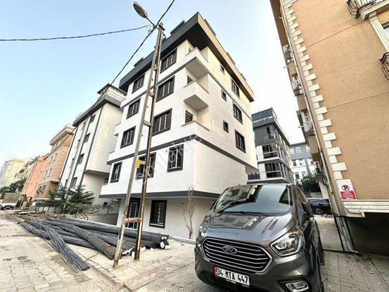 Ümraniye Yamanevler'de Sıfır, Ferah 2+2 Satılık Dubleks Daire