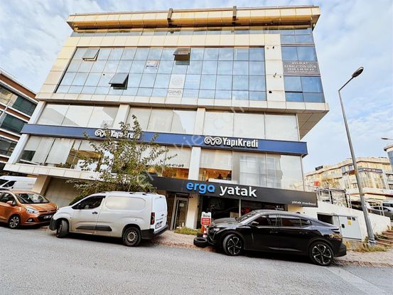 Çekmeköy Merkez, Çavuşbaşı Caddesi, Merkezi Konumda Kiralık Ofis