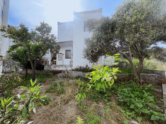 Bodrum Akyarlar'da Denize Yürüme Mesafesinde Müstakil Villa