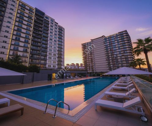 Güzel City'den Cadde Üzeri+havuz Cepheli 2+1 Dekorlu Dairemiz!