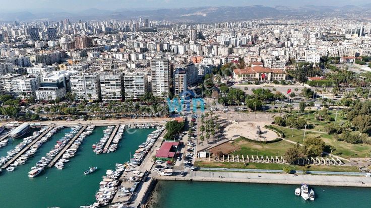 Win'den Çamlıbel Toroğlu Apt'da Satılık 4+1 Ofis (daire)