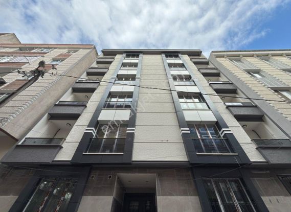 Salih Emlak 'tan Güney Cephe 2+1 Sıfır Her Katta Daireler