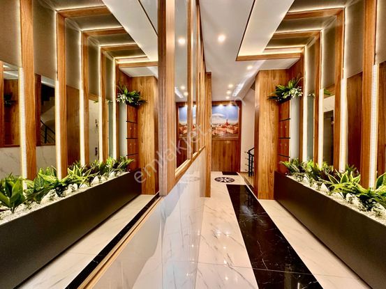 ꧁akçay Ay Emlak'tan꧂burhaniye Ören Bahçelievler'de Şık Tasarım Köşe Ön Cephe Satılık 1+1 Lüks Daire