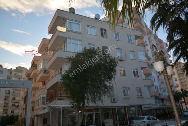 Kızkalesinde 1+1 Denize Yürüme Mesafesinde Satılık Daire