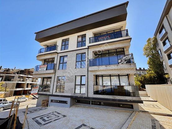 Redstone Castle Gölbaşı İncek Taşpınar Satılık 1+1 Daire