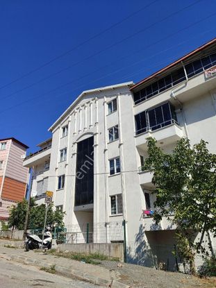 Şehitler Mah'de 150 M2 Geniş 3+1 Çatı Dubleks Daire *