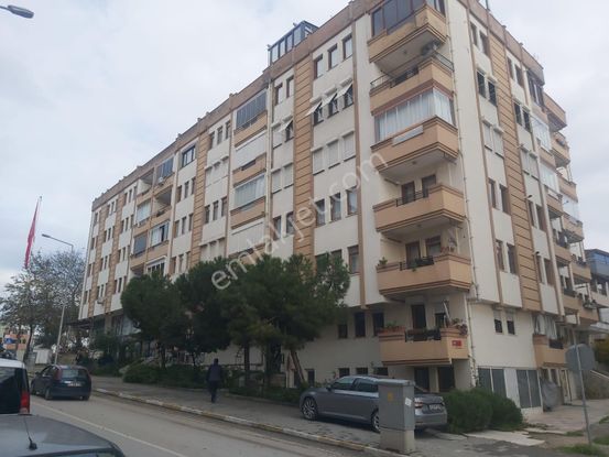 Balıkesir Karesi Atatürk Mahallesi 3+1 150 M2 Kiralık Daire