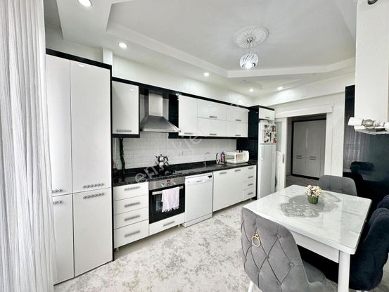 Seyrantepe'de Açık Çephe Ara Kat Masrafsız 3+1 Daire