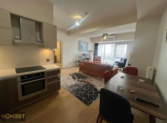 Kiptaş Venezia Mega Satılık 1+1 Lüks Eşyalı Daire...hemen Oturum