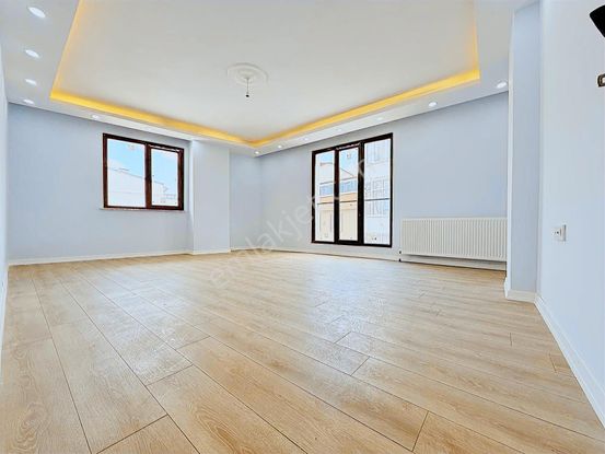 Net'den Tuzla Cad.lüx 4+1 Asansörlü 180m2 Dublex