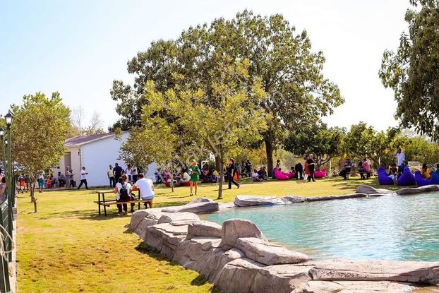 Bal Gayrimenkul- Altıntepe Gölbahçe Muhteşem Peyzaj 500 M2 Bahçe