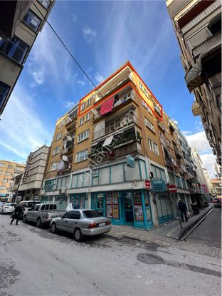 Sahibinden Sahibinden Gemlik Merkezde Çok Geniş 100 M² 2 + 1 Köşe Daire Çift Balkonlu