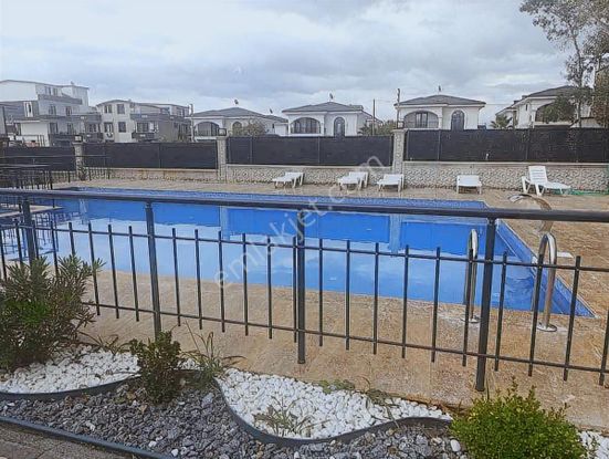 Fsm Mahallesinde 2+1 Site İçerisinde Kiralık Daire