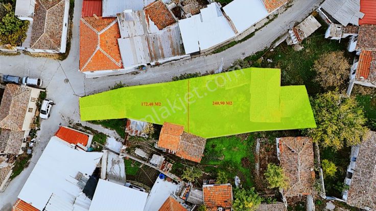 Mutlu Köyü Merkezinde Satılık 2 Adet Arsa