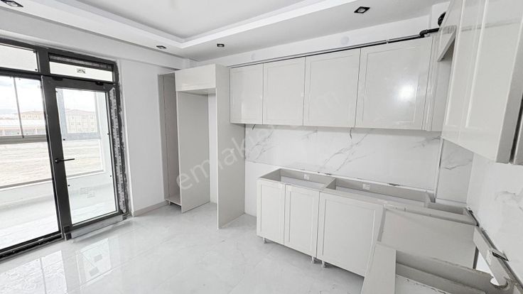 Rba Dan Tarih Bulvarı Üzerinde Satılık Lüks Daire