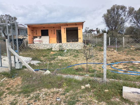 Bal Gayrimenkul - Akçaköyde Herşeyi Hazır Hisse Tapulu 340 M2 Bahçe