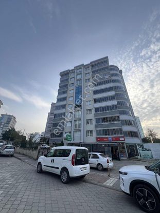 Acil Kiralık 3+1 Ebeveyn Banyolu Site İçi 7. Kat Manzaralı