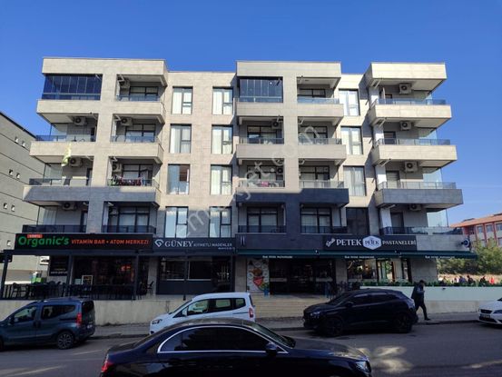 Emlak 72'den Tılmerçte Cadde Üzeri Lüks Eşyalı 1+1 Kiralık Daire