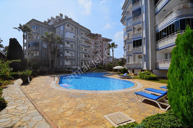 Alanya Oba Mahallesi Site İçi Satılık 2+1 Daire