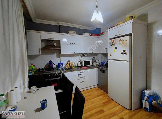 Derince Yenikentte İçi Yapılı Asansörlü 3+1arakat Satılık Daire