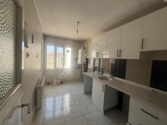 Alemdar Mahallesinde 3+1 Arakat Satılık Daire