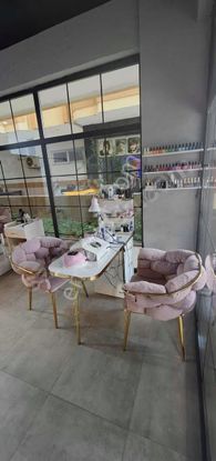 Güllerpınarında Devren Kiralık Tırnak Bakım Güzellik Salonu