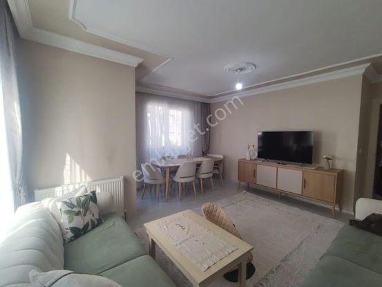 Beylikbağı Cadde Üzeri Fırsat 3+1 Satılık Arakat Daire