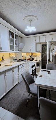 Kısmet Emlak'tan Atatürk Mah. Merkezde Ara-kat 3+1 Daire