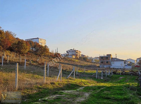 Saray Büyükyoncalı Yeniköy'de 663m2 İmar İçi Harika Hisse