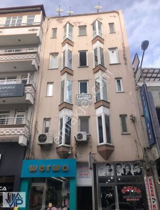 Bafra Vıp Gym'den Cumhuriyet Meydanında Satılık 2+0 Ofis