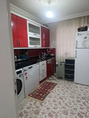 Şerefiye Mahallesi'nde Dogalgazlı Satılık Kiralık