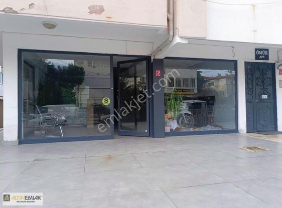 Akçay'da Emsalsiz Satılık Dükkan