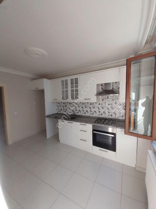 Tekirdağ Süleymanpaşa Gayrimenkulden Kiralık Daire Çınarlı Mah 2kat Dogalgazli Kombili Asansörlü