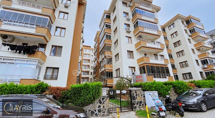 Aliağa Siteler Mahallesi Satılık 3+1 Geniş Daire