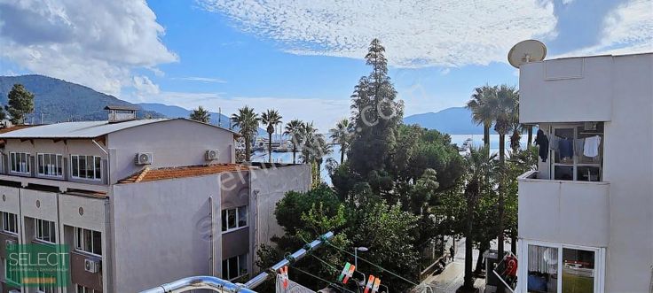 Marmaris Merkez'de Satılık Deniz Manzaralı 2+1 Masrafsız Daire