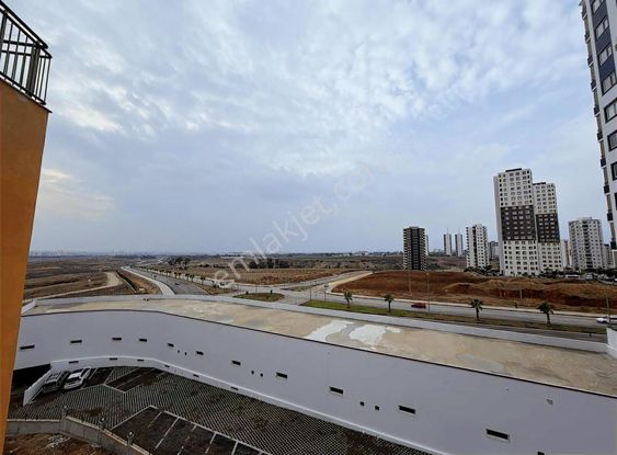 İlim Yolu Üzerinde Satılık Geniş 3+1 Hasarsız