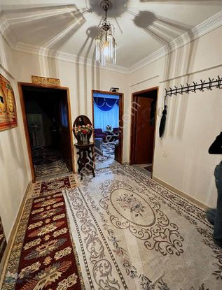 Bahçeli 4 Katlı Müstakil Bina