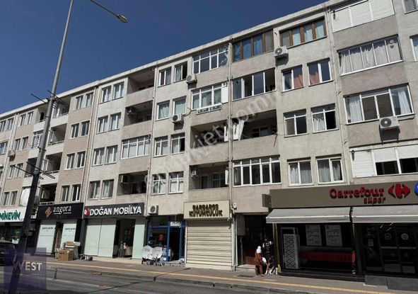 Barbaros Mahallesi Atatürk Cad. Üstünde 2+1 Satılık Daire