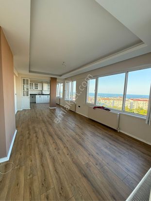 Deniz Şehir Ve Doğa Manzaralı Asansörlü 7. Kat Masrafsız Satılık !!