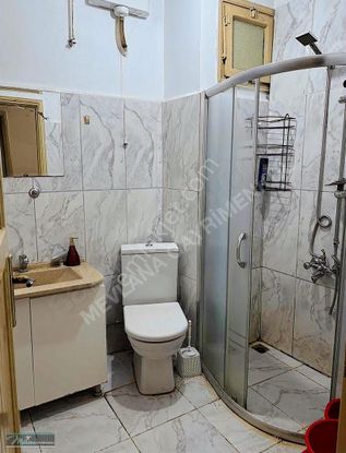 Çayırova Fatih Cad.alt Sokağın'da Satılık 2+1 Daire