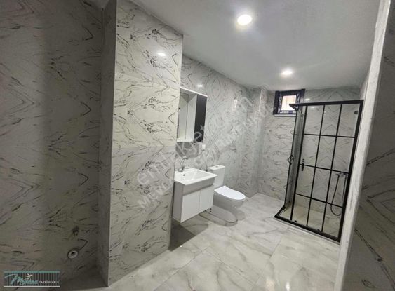 Çayırova Atatürk Mahallesin De Satılık 4+1 Ters Dublex