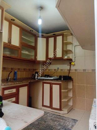 Aysu Konut Emlaktan Kiralık 2+1 Boş Doğalgazlı 1. Kat Manisa Akhisarda Çarşı Yakını Daire