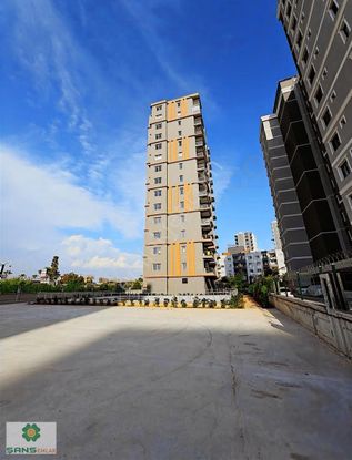 Arpaçbahşiş'te Kat Mülkiyetli 3 Cepheli Havuzlu Ara Kat 1+1