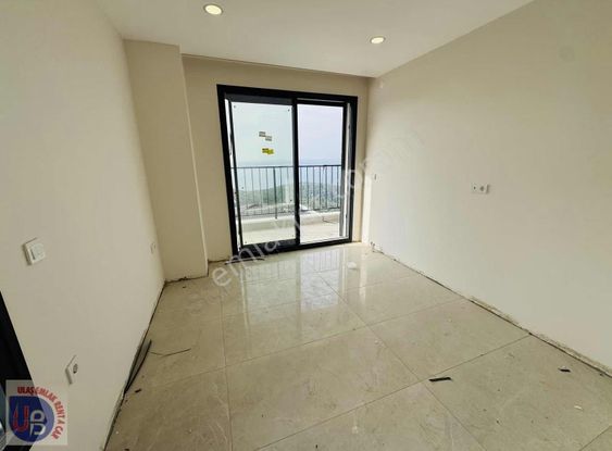 Zirveyi Sevenlere Panaromik Manzara 4+1 Villa