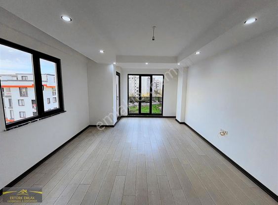 Ertürk Emlak'tan Cumhuriyet Mah'de Modern 4+1 Sıfır Üst Dublex