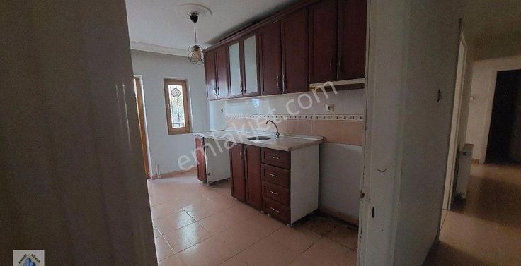 Elvankent Atakent'te Trene Yakın Satılık 3+1 Daire