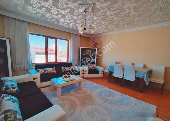 Kafkaslarda Site İçerisinde 6+1 Dublex Yapılı Asansörlü Fırsat